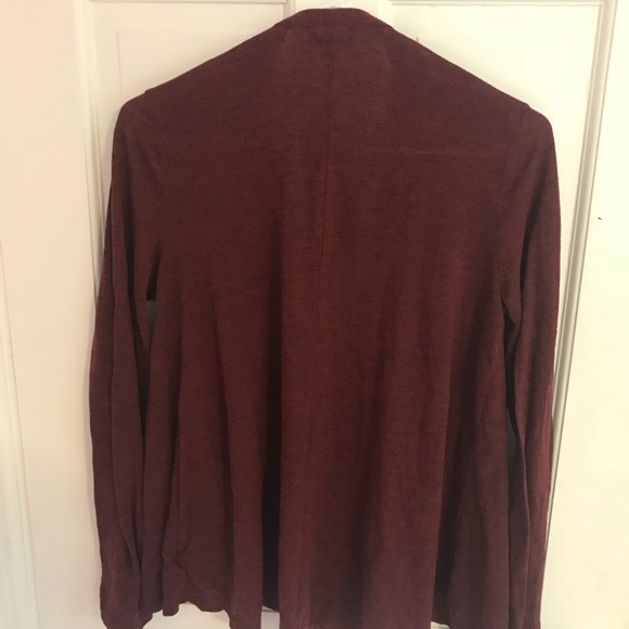 Old Navy Red/Maroon Cardigan Soft Flowy sz Small - Picture 2 of 3
